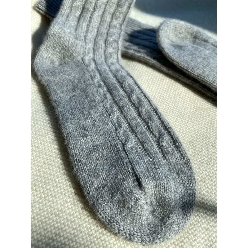 Wholesale 100% Pure Cashmere Socks Best Super Soft Bed Cuff Socks Chinese Supplier