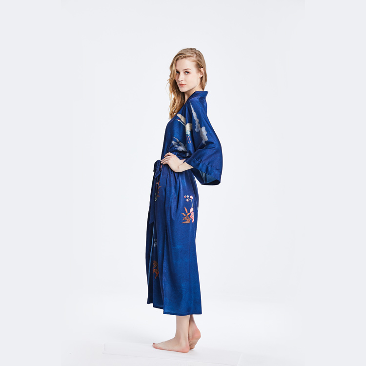 Best Ladies Long 100 Silk Blue Kimono Robe Nightgown with Floral Print Factory Wholesale