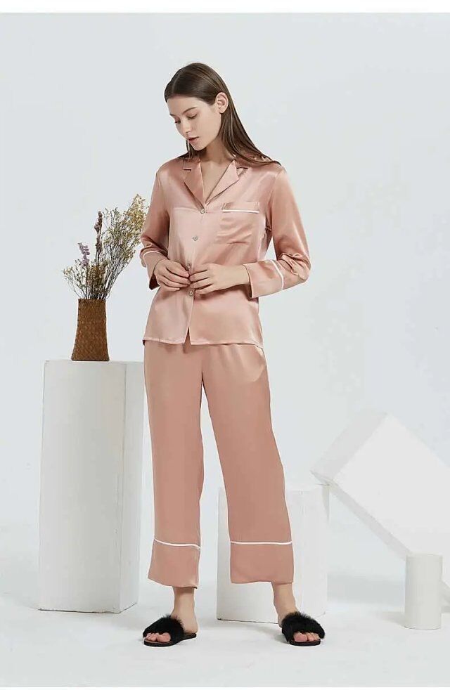 Wholesale Chinese Designer Blue Silk Pjs with Long Sleeves for Women