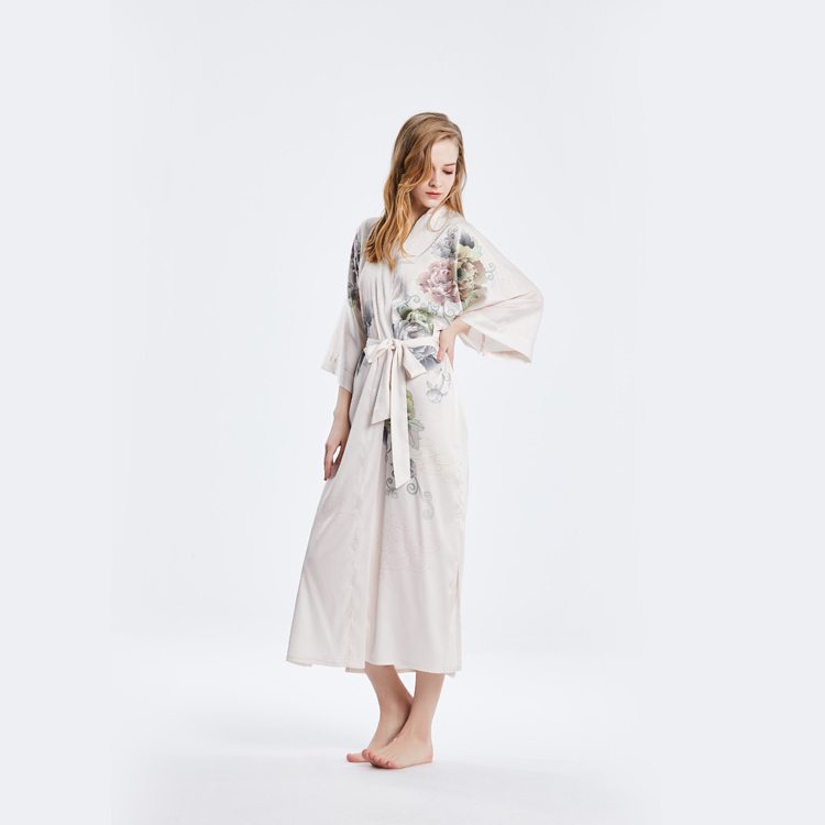 Bridal Party Silk Robes Long 100 Silk Luxury Kimono Robe Nightgown with Floral Print Factory Wholesale